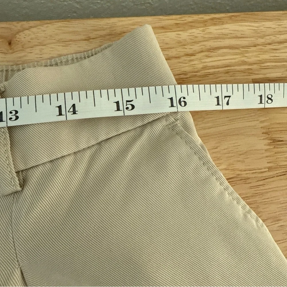 LOFT Women’s The Washed Twill Khaki Shorts With Elastic Back Size 10 - Picture 5 of 7